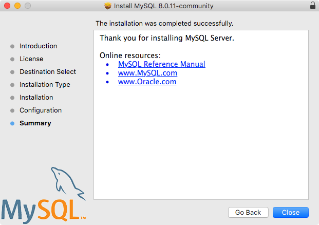 インストールが成功したことを示し、MySQL マニュアル、mysql.com および oracle.com へのリンクが含まれています。